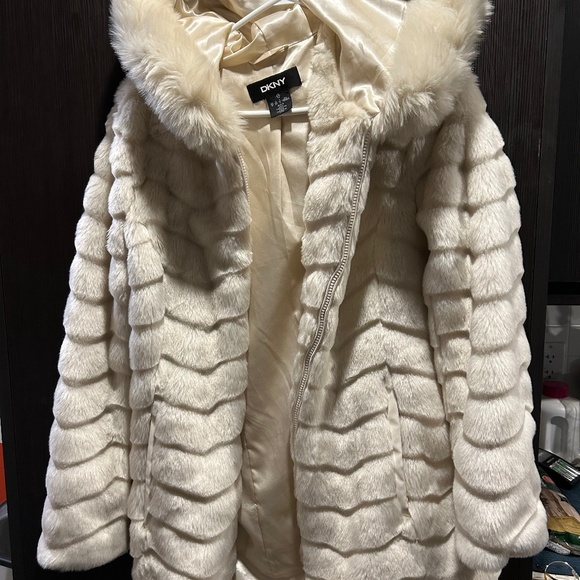 Faux fur jacket - Picture 1 of 1